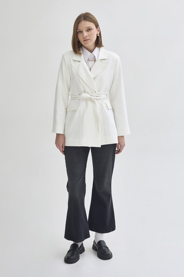 Biye Bağlamalı Blazer Ceket Beyaz - 4